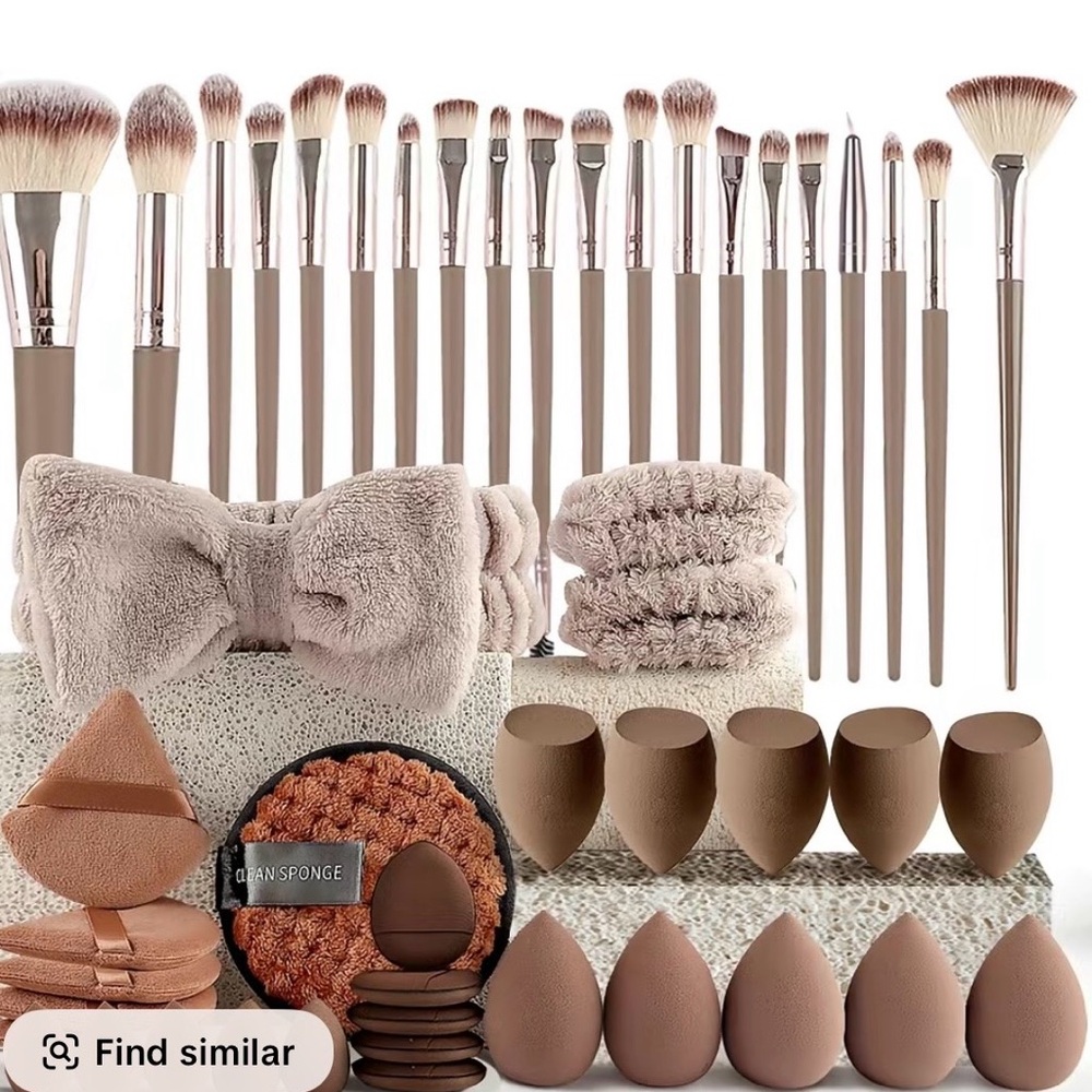 Makeup Brush & Sponge Set - Taupe Brushes and Tools